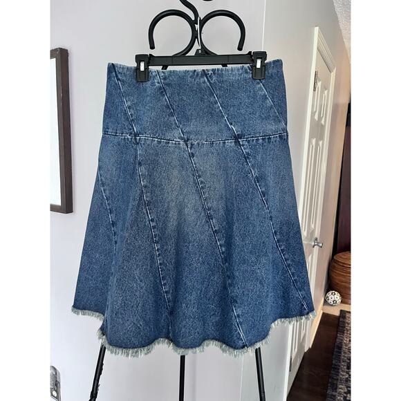 Y2K Nautica Denim Jean Faded Raw Hem Fringe  Skirt Size 6 - Picture 1 of 5